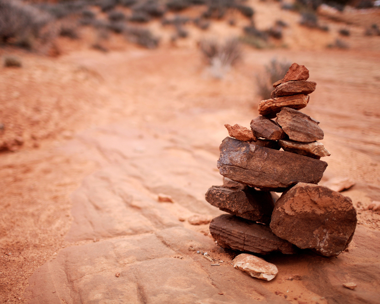 Пирамида из камней