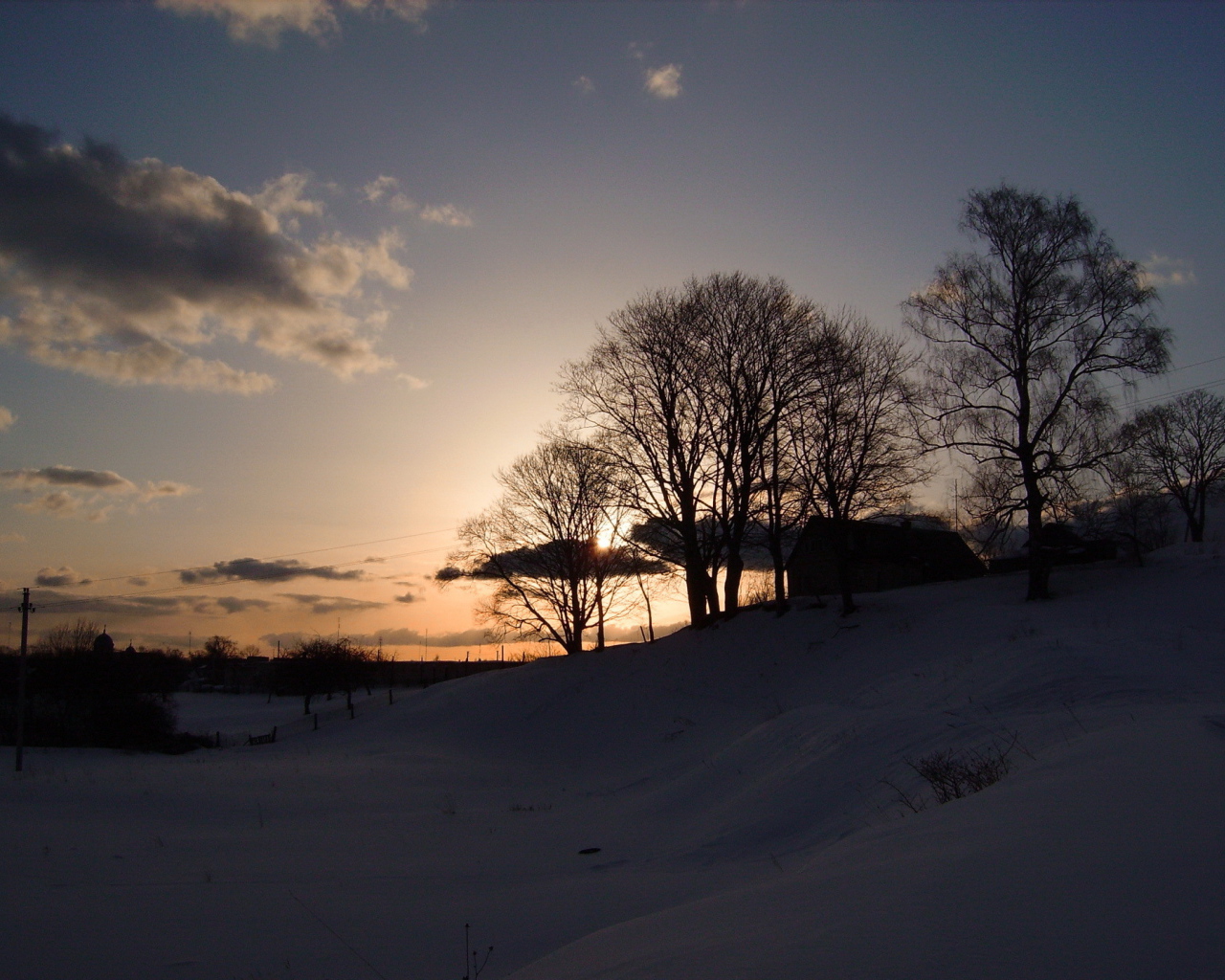 Зимний вечер в деревне
