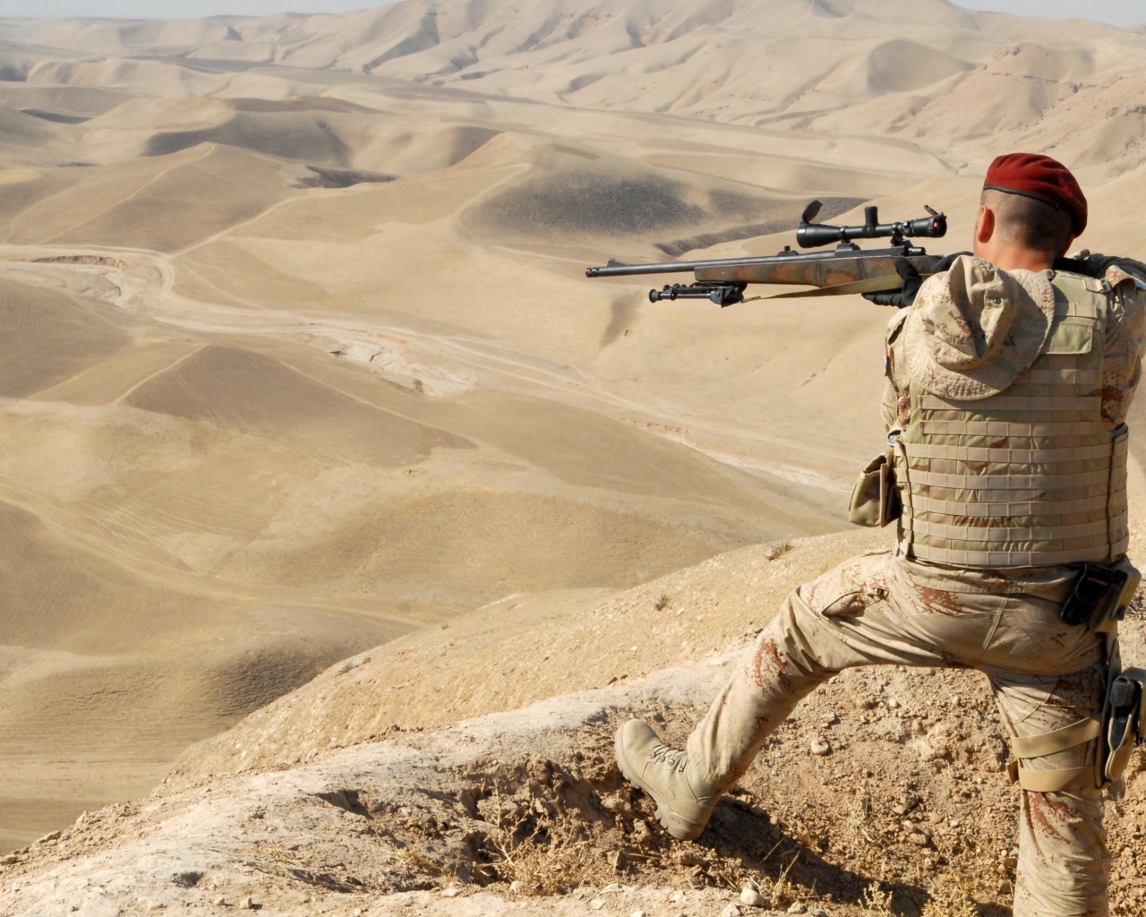 Солдат на войне в пустыне