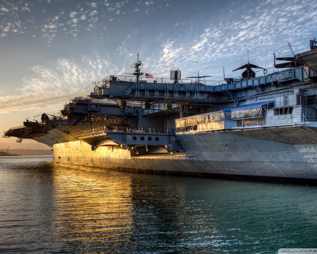 Борт американского авианосца