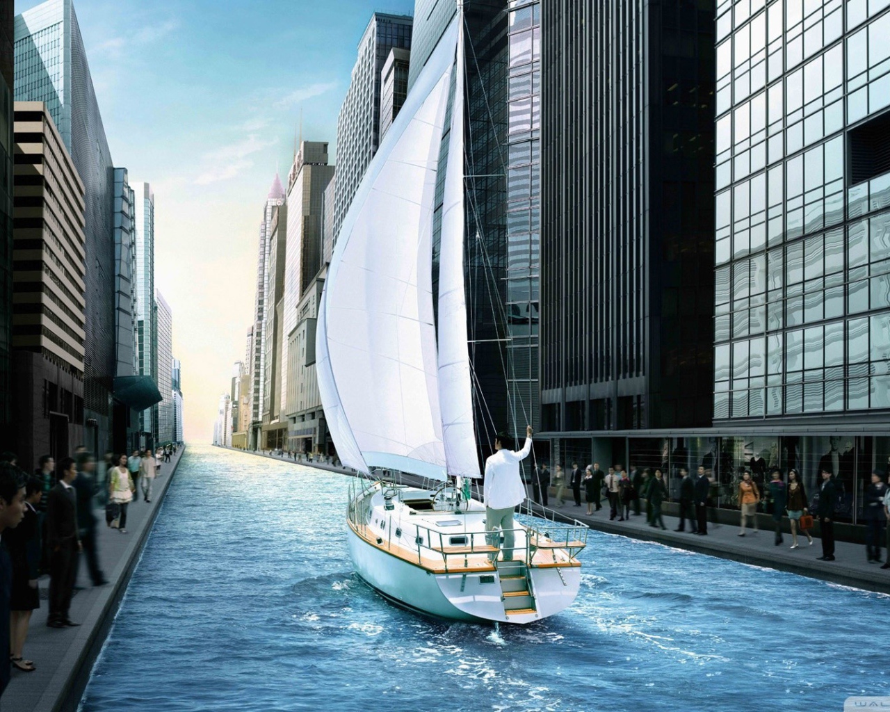 Яхта в канале среди города