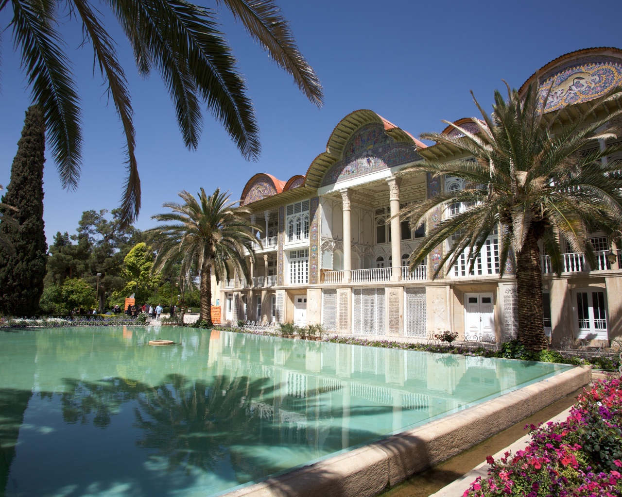 Дворец в Ширазе, Иран