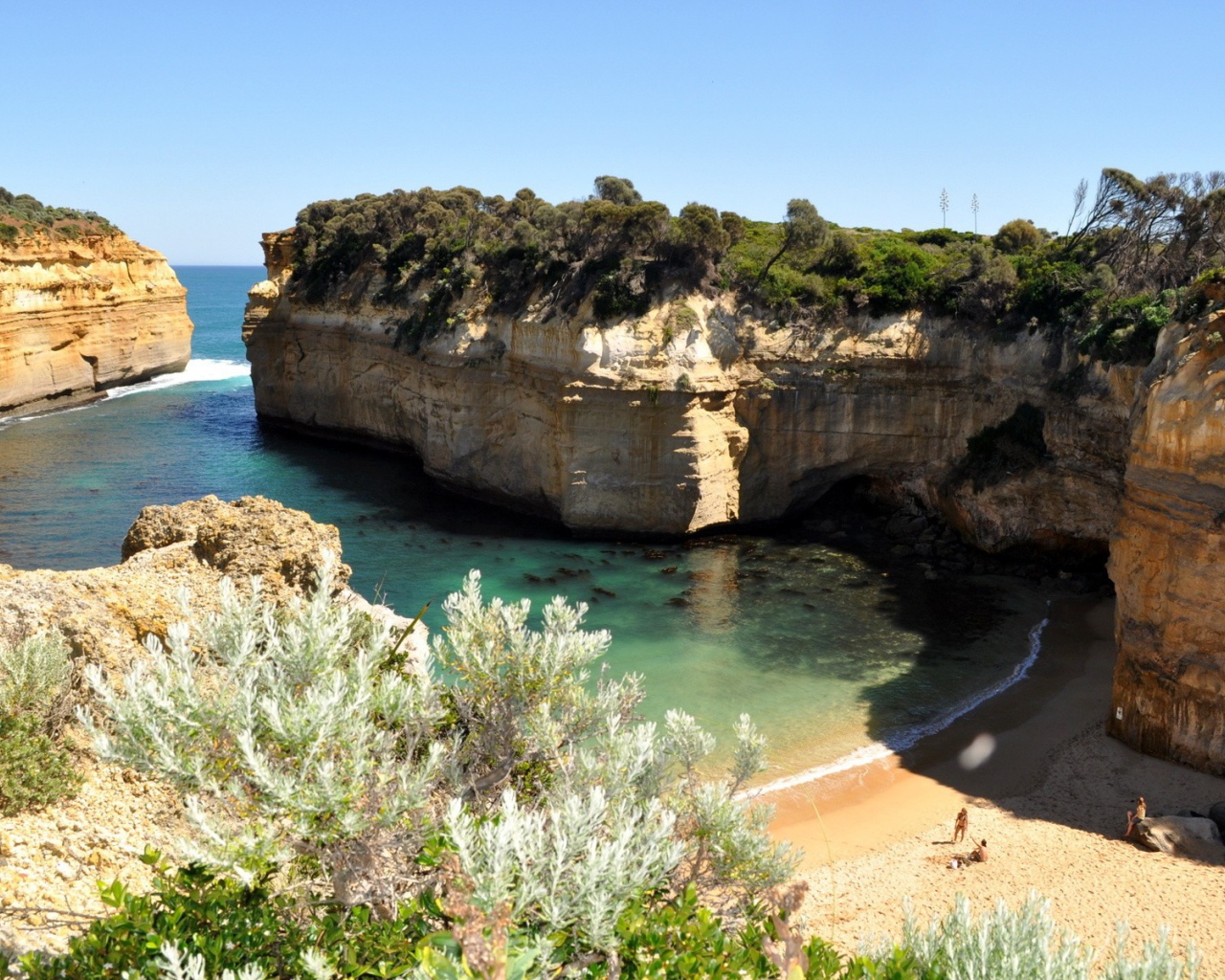 Обрывистые берега в Австралии