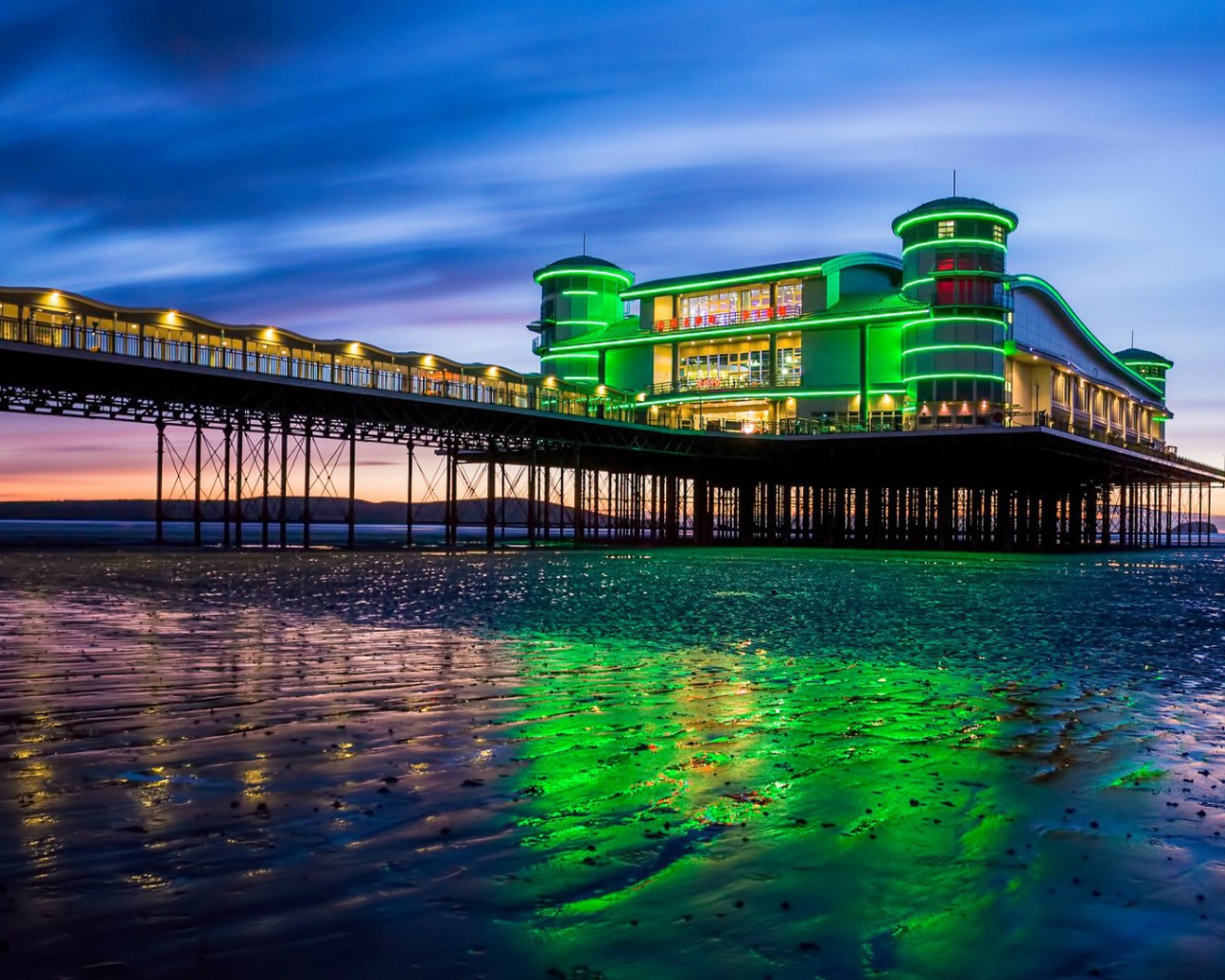 Уэстон-сьюпер-Мэр, Великобритания