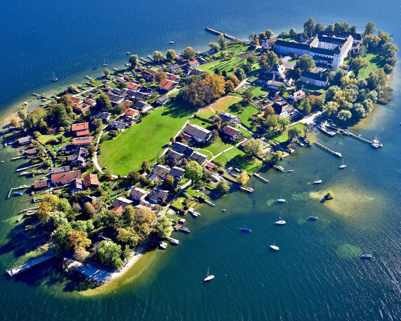 Остров Фрау Инзель, Германия.