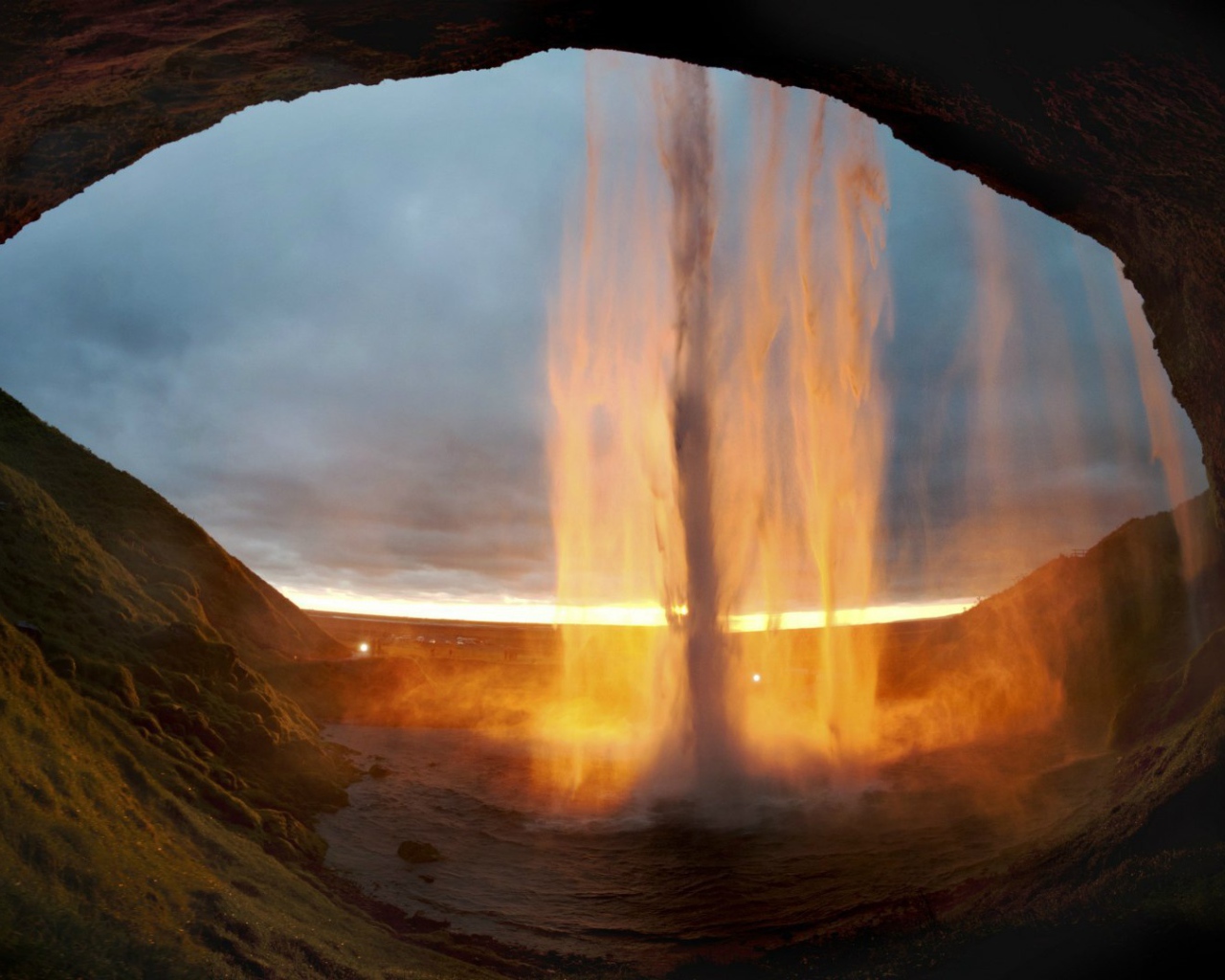 Водопад Селйяландсфосс. Исландия.