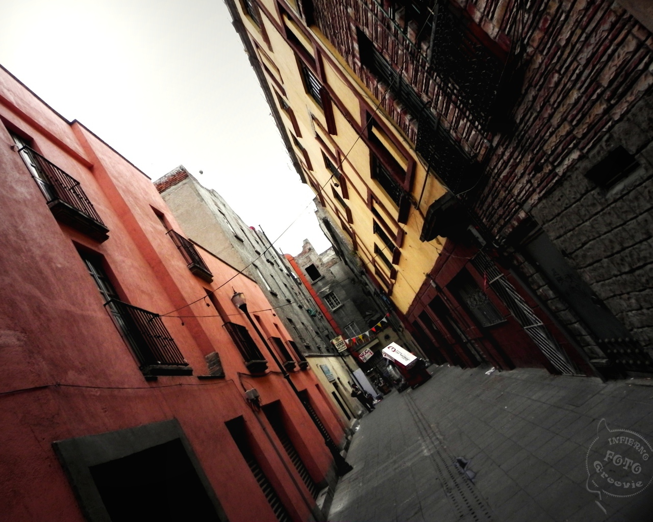 Улица в городе в Мексике