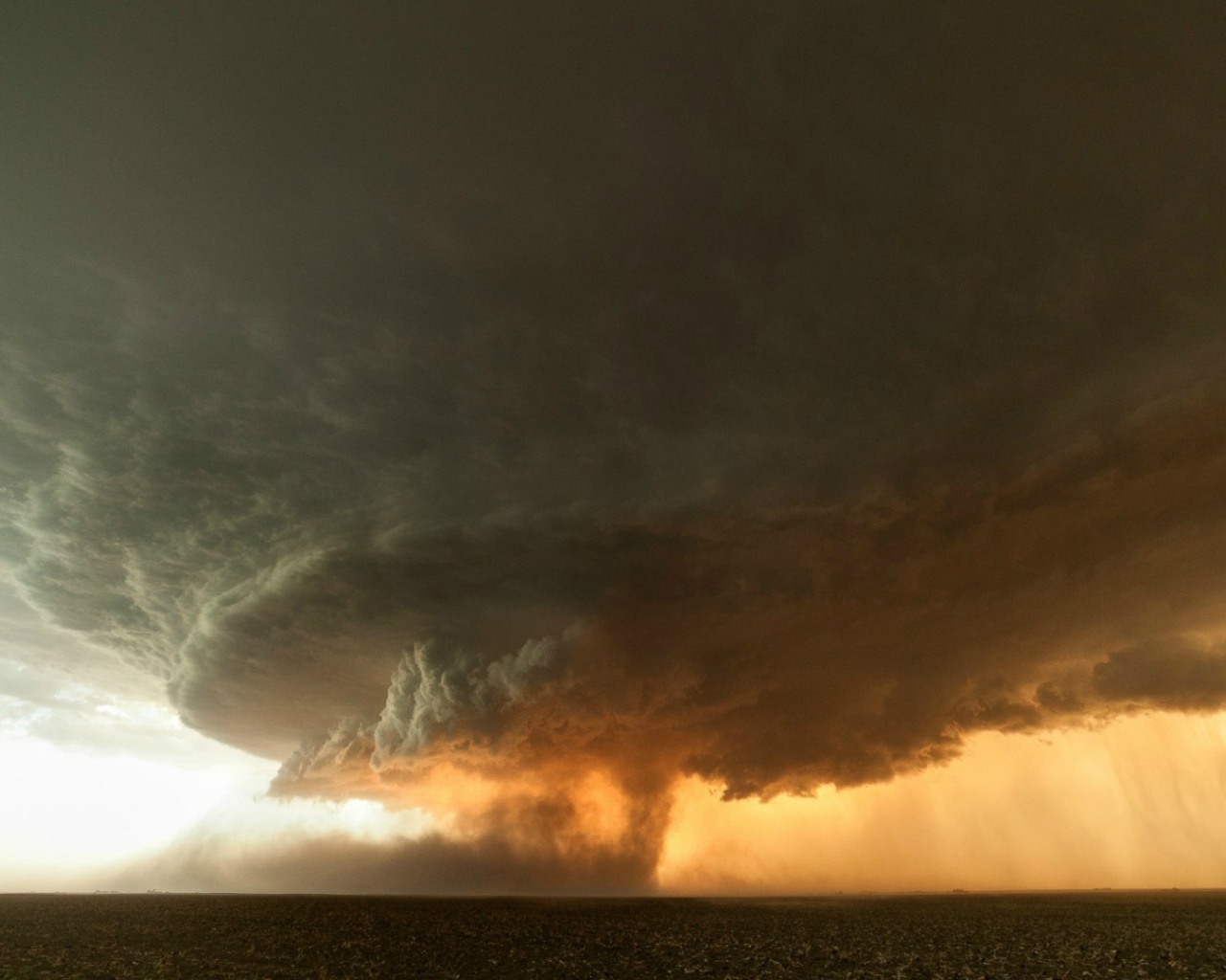 Торнадо в Техасе. США