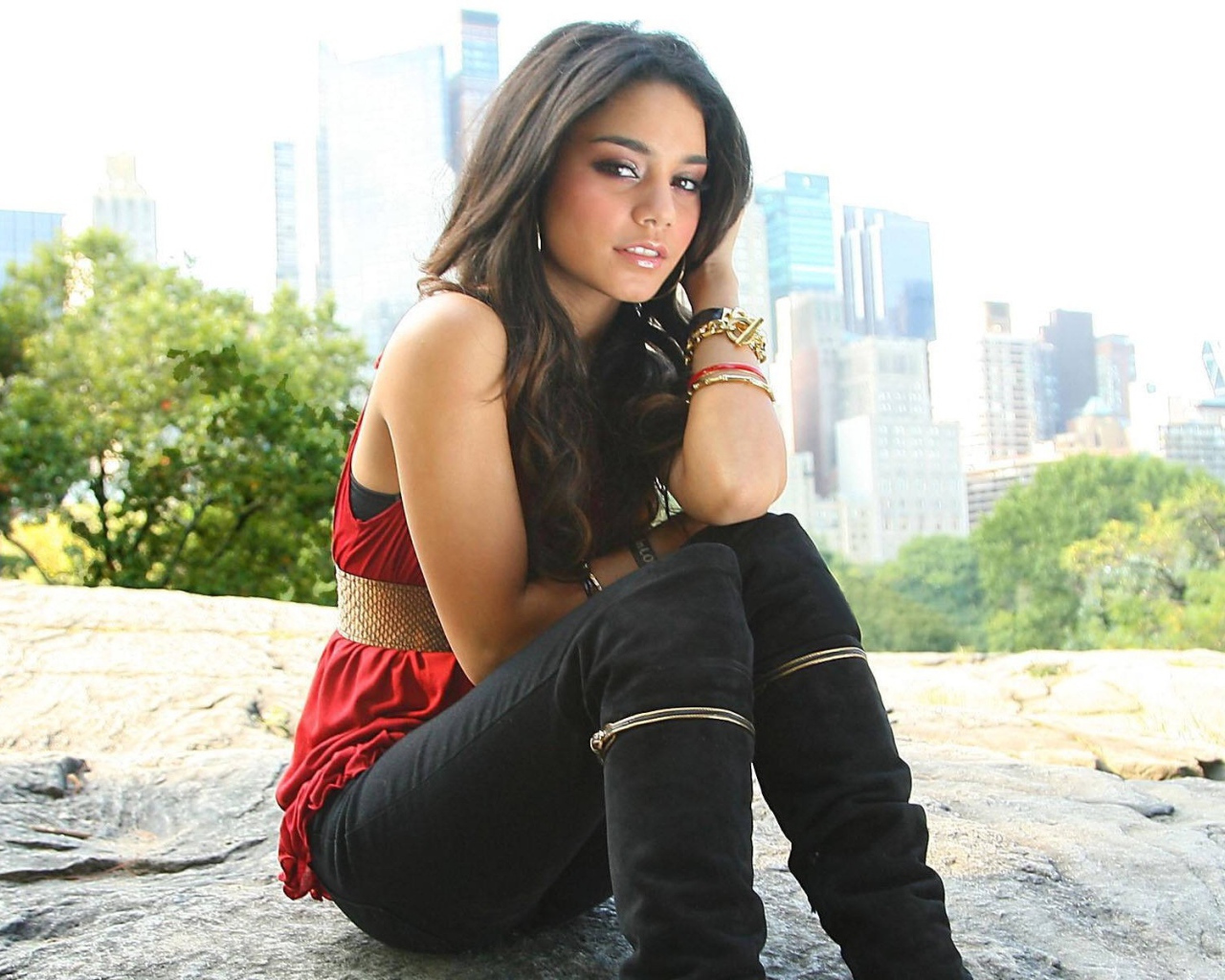 Американская певица Ванесса Хадженс