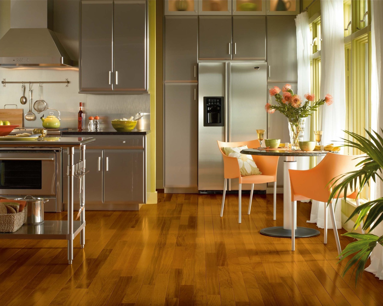 Серебристая кухня