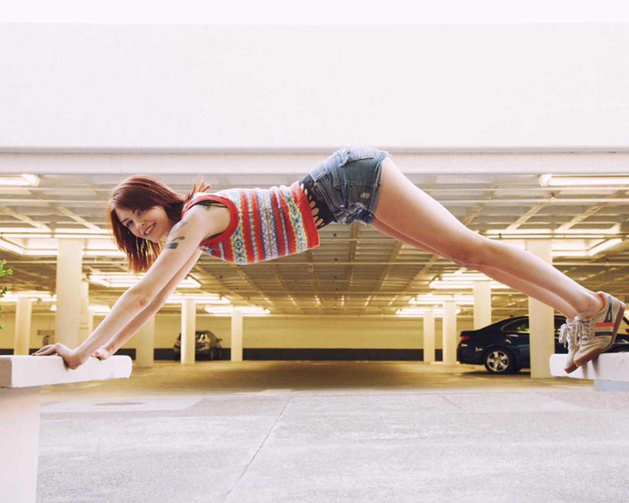 Спортивная девушка Бри Дэниелс