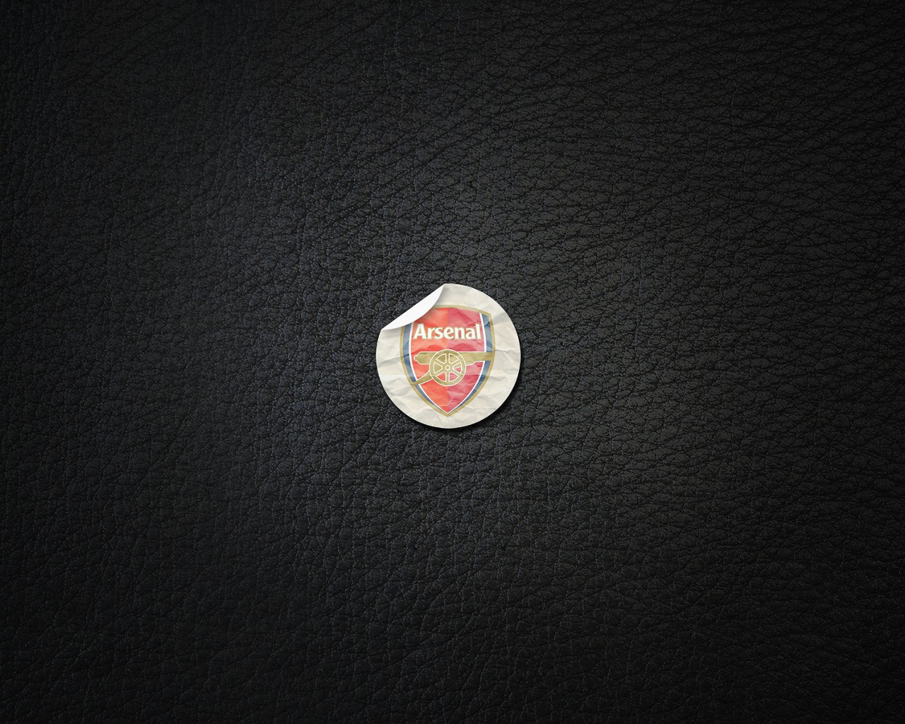 Клуб Арсенал, черный фон