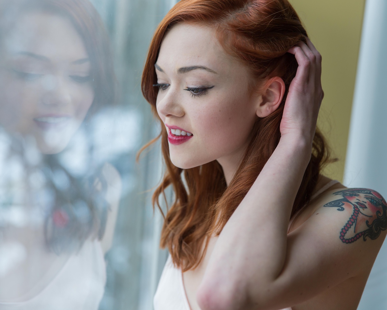 Портрет на плече