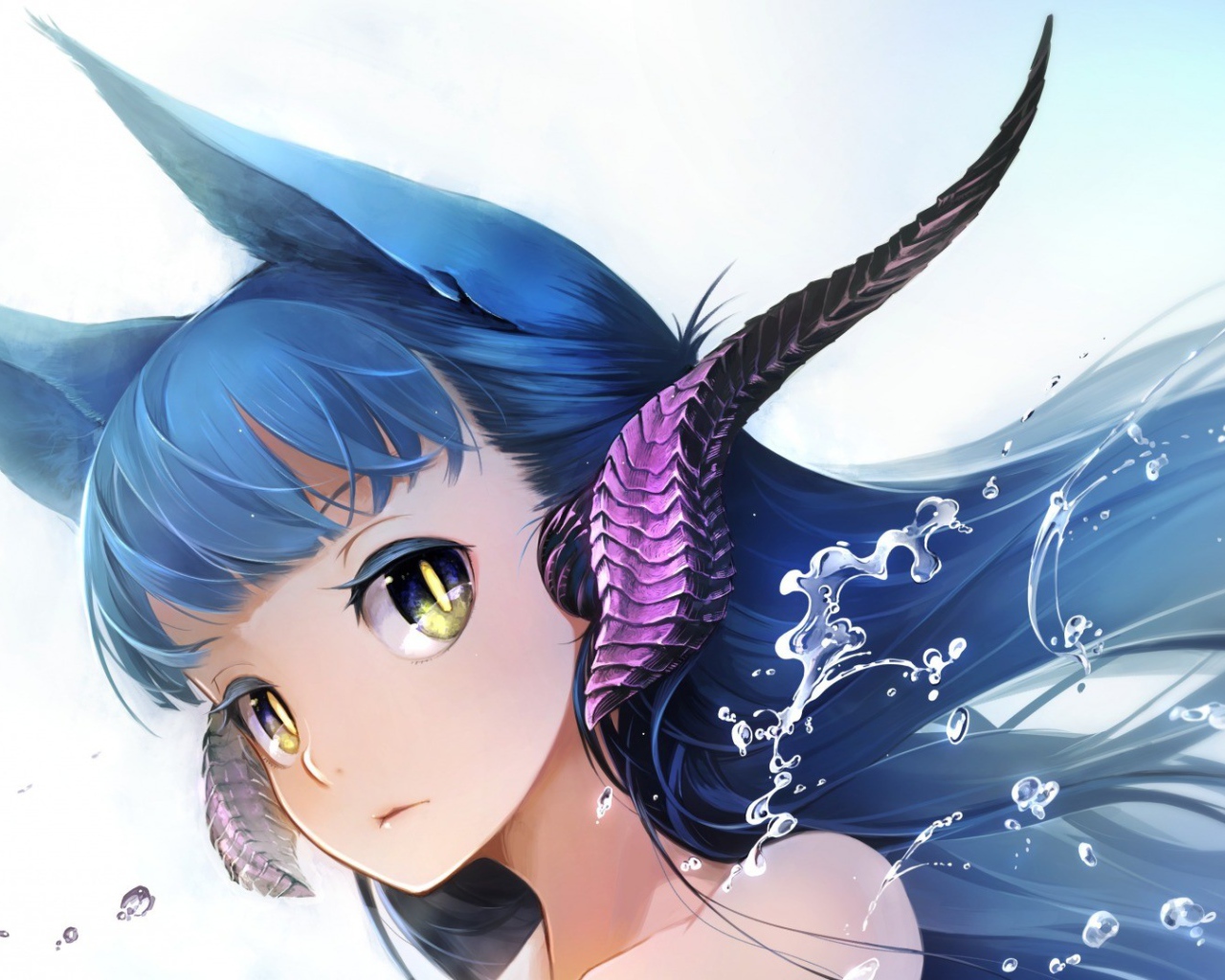 Девушка аниме с большими глазами и голубыми волосами 