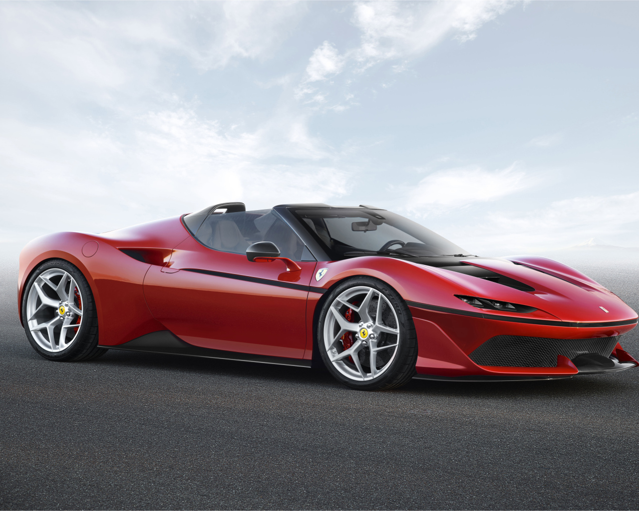 Красный спортивный автомобиль Ferrari 488 