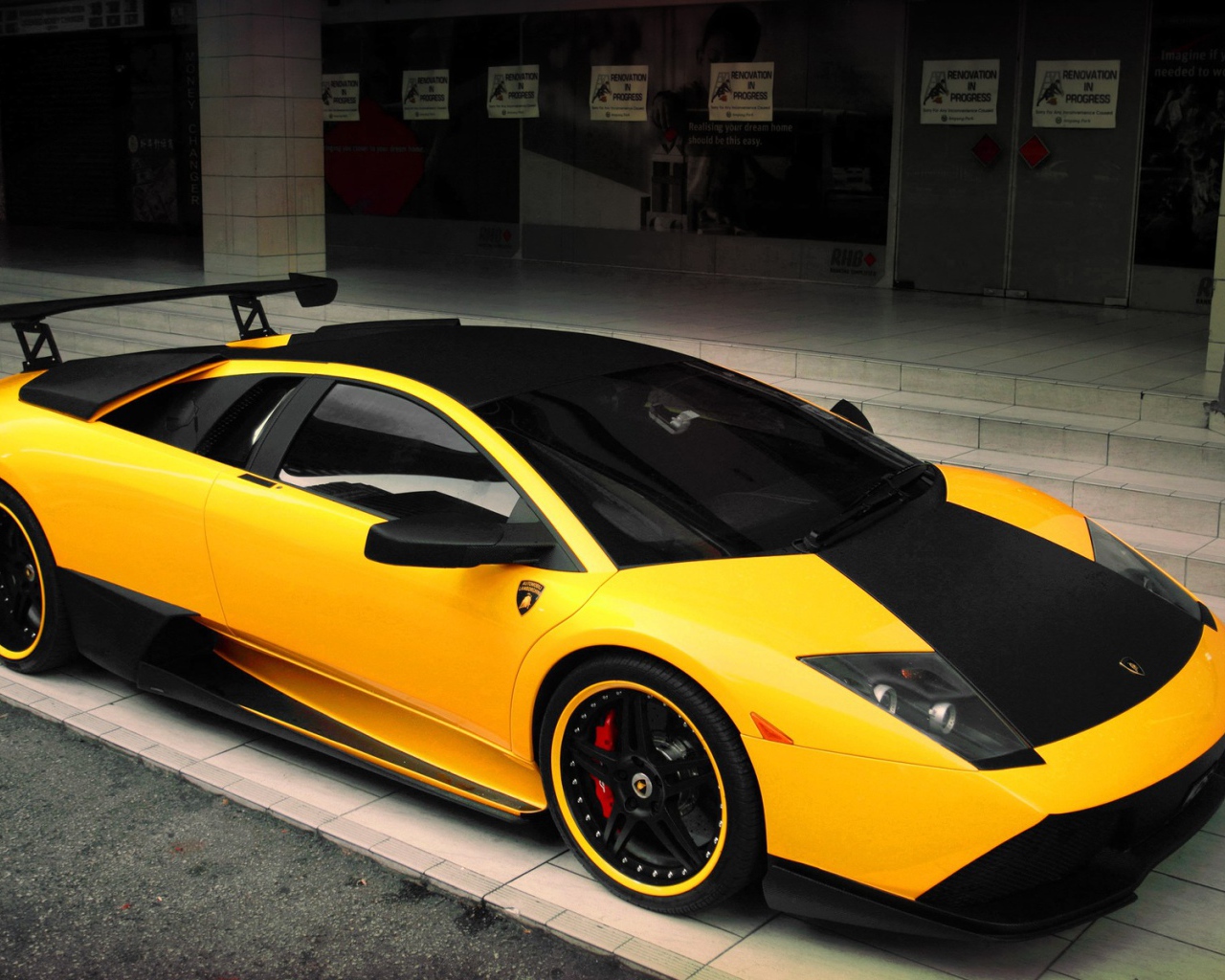 Спортивный автомобиль  Lamborghini GT600 Coupe 