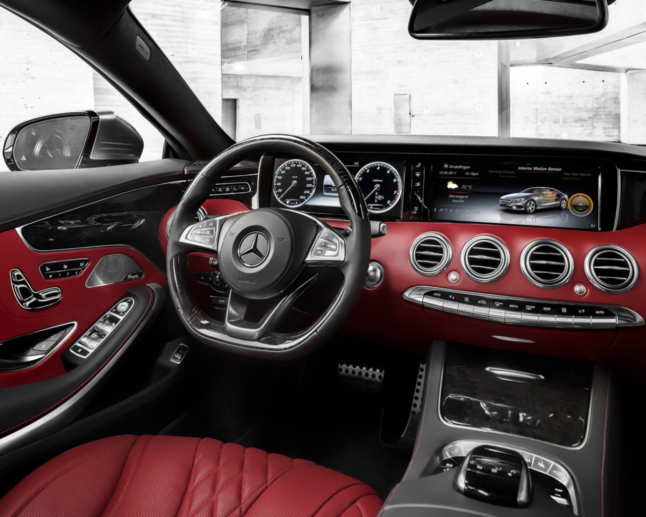 Кожаный салон Mercedes Benz S65 AMG Cabriolet 2017 