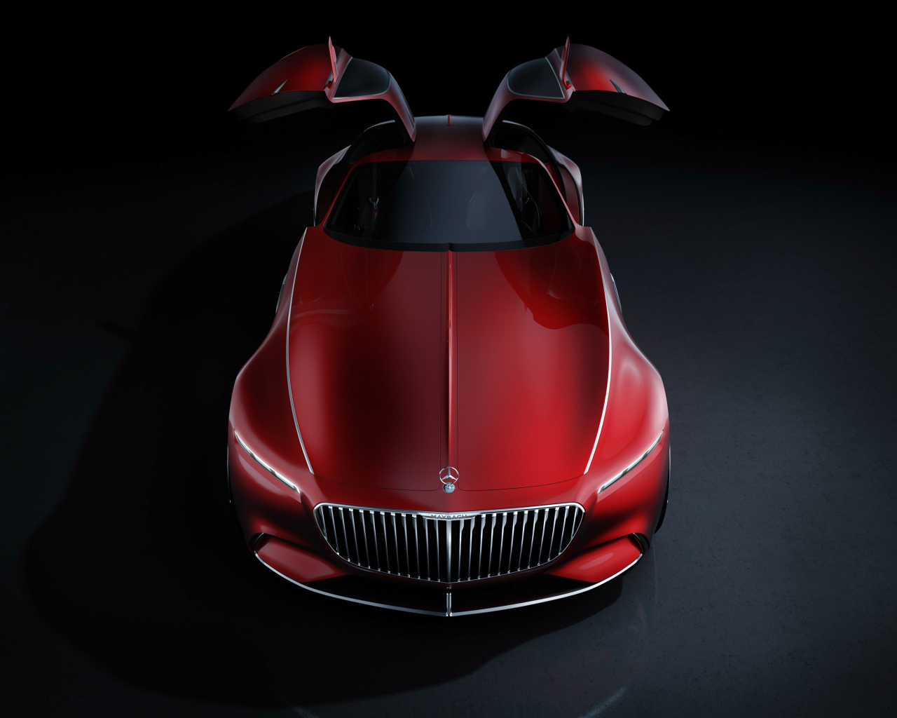 Красный автомобиль  Vision Mercedes-Maybach 6 с открытыми дверями 