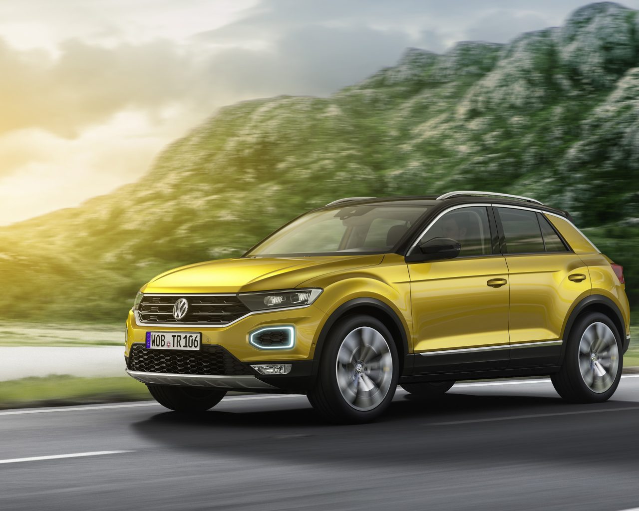 Компактный внедорожник Volkswagen T-Roc, 2018