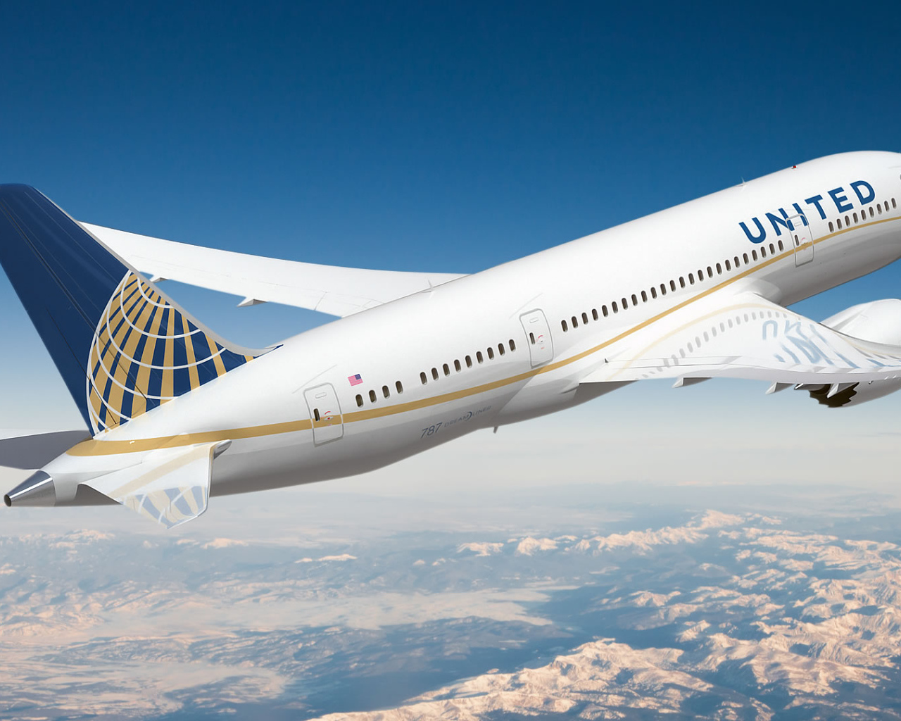 Пассажирский самолет авиакомпании United Airlines 