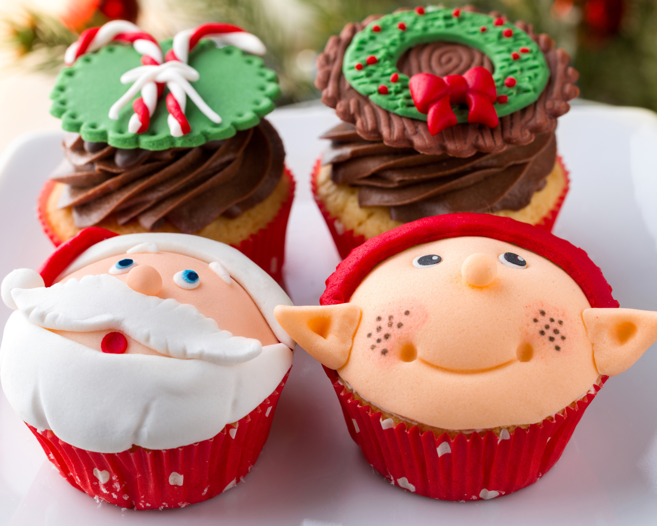 Праздничные капкейки на Новый год и Рождество