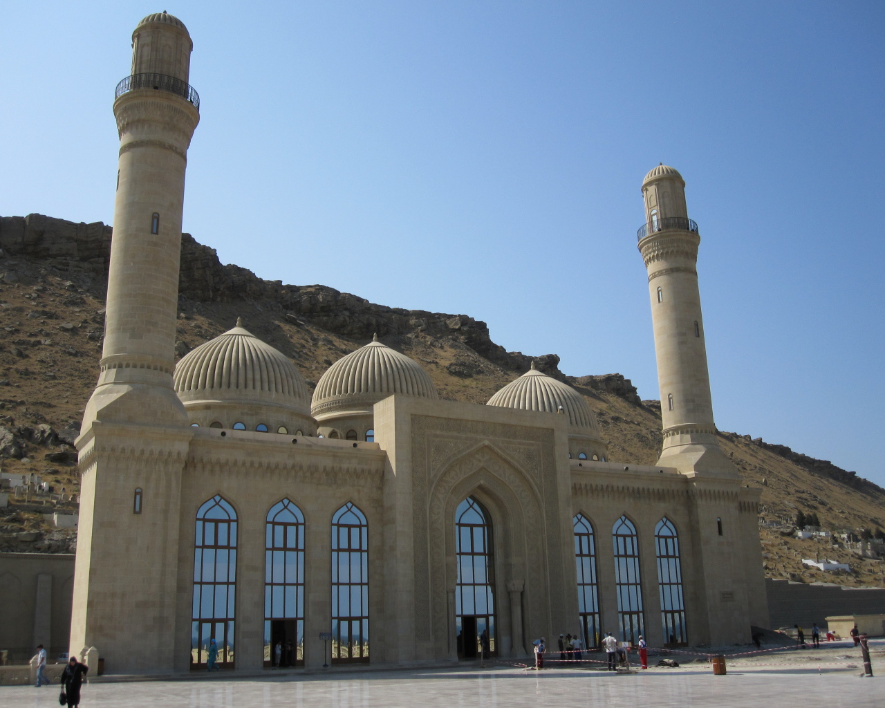 Мечеть Биби-Эйбат Баку 