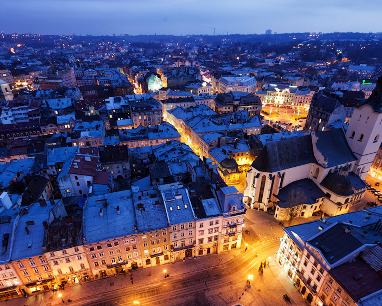 Панорама вечернего Львова 