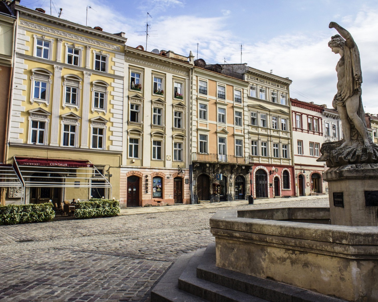 Центральная площадь Рынок город Львов 