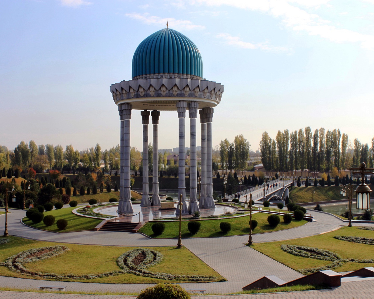 Мемориальный комплекс «Шахидлар хотираси город Ташкент 