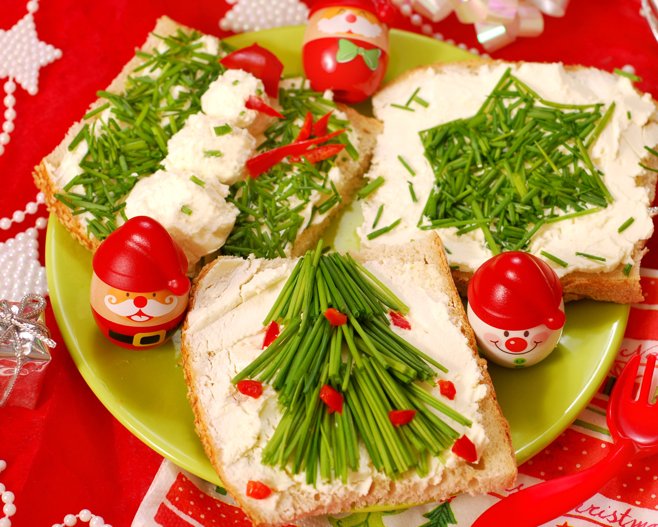 Праздничные бутерброды на Новый год