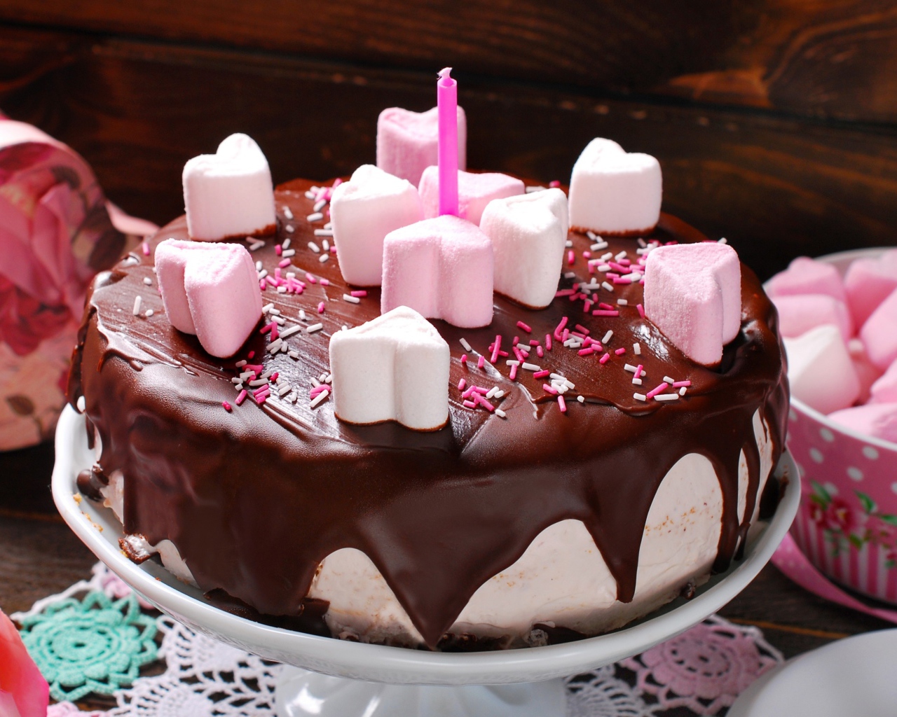 Торт с шоколадом и маршмеллоу 