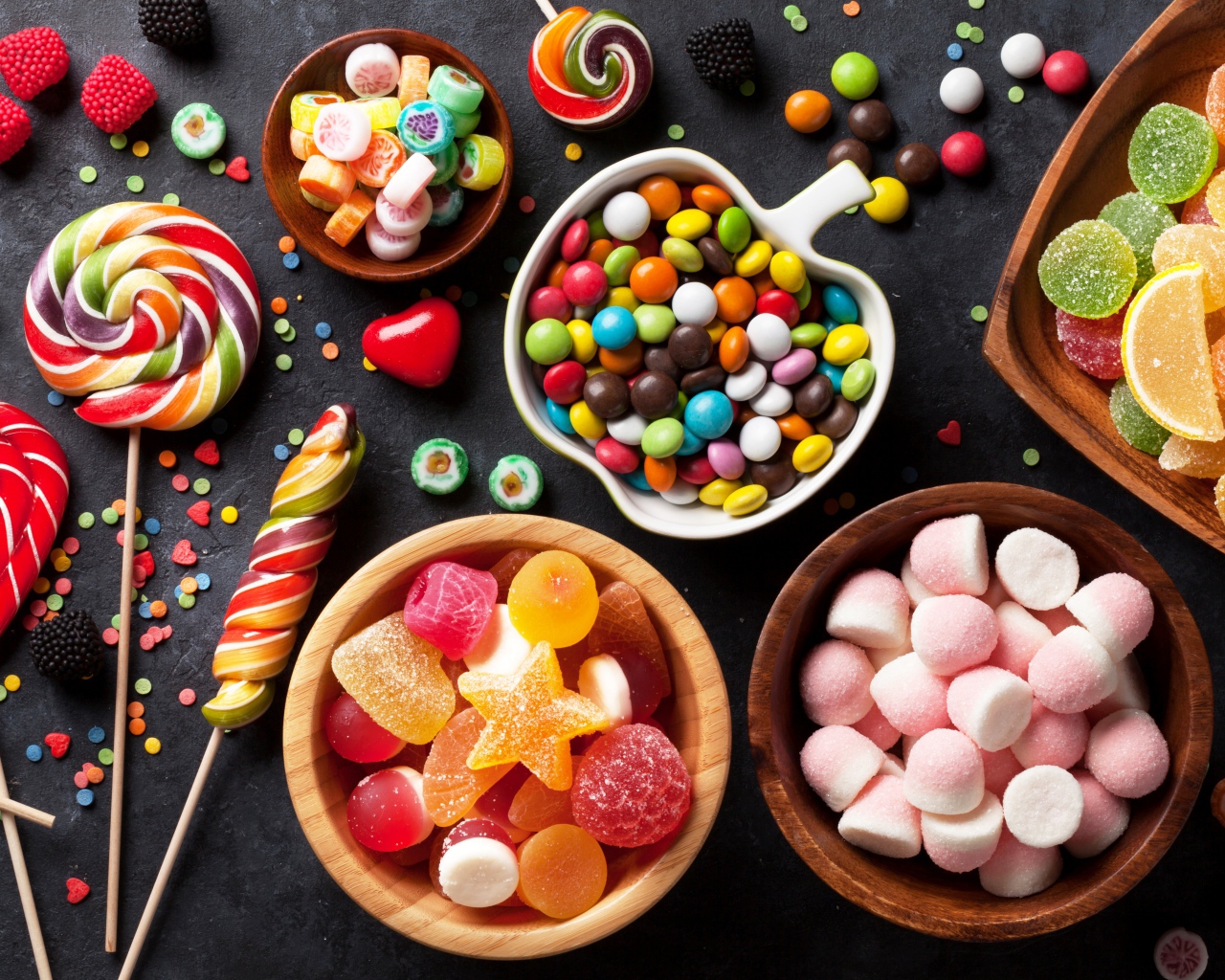 Различные вкусные сладости 