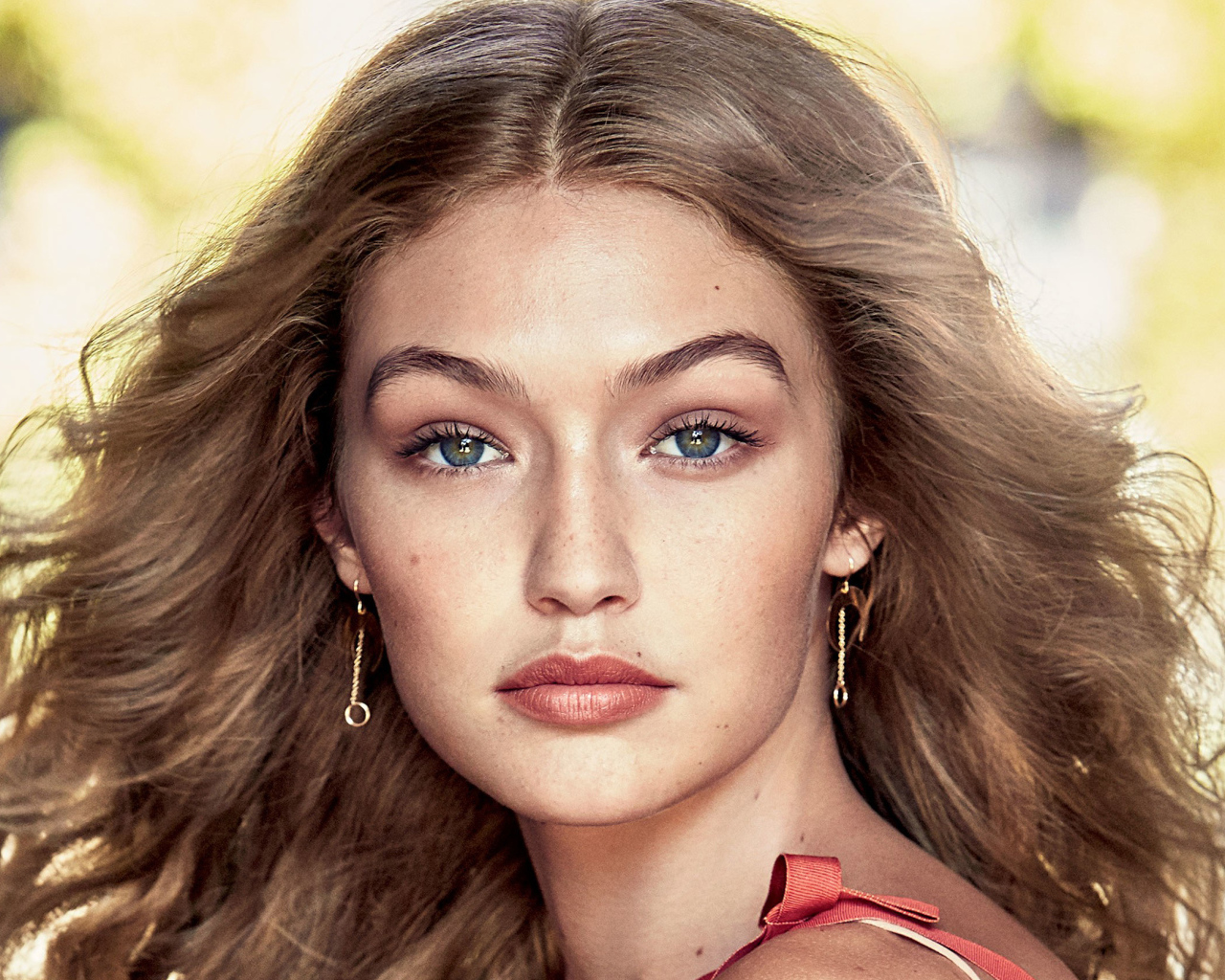 Красивая девушка модель Джиджи Хадид 