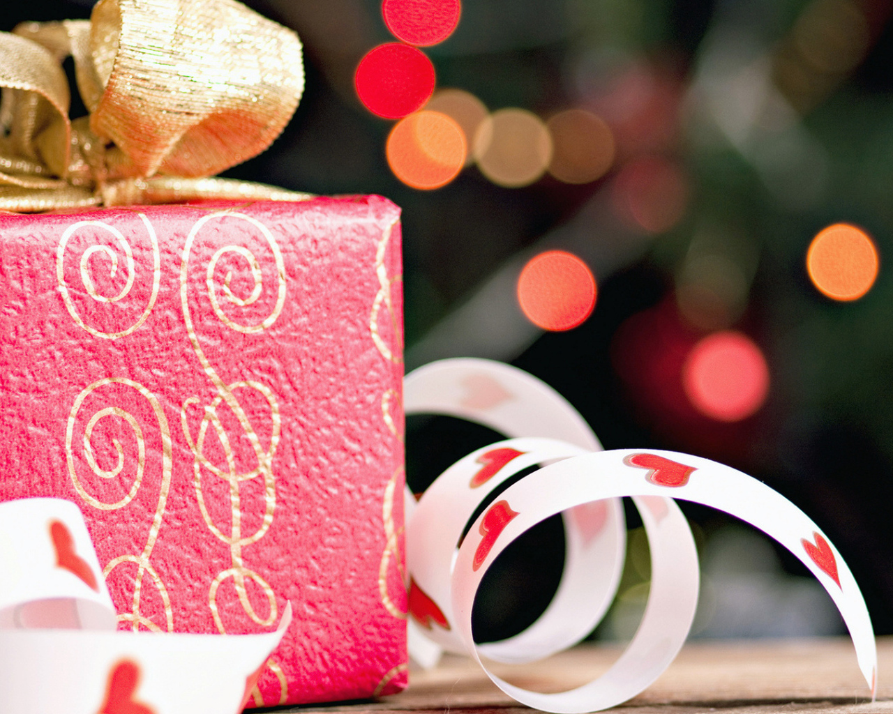 Красивый подарок ко Дню Влюбленных 