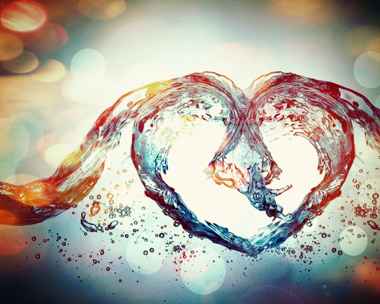 Красивое сердце из воды