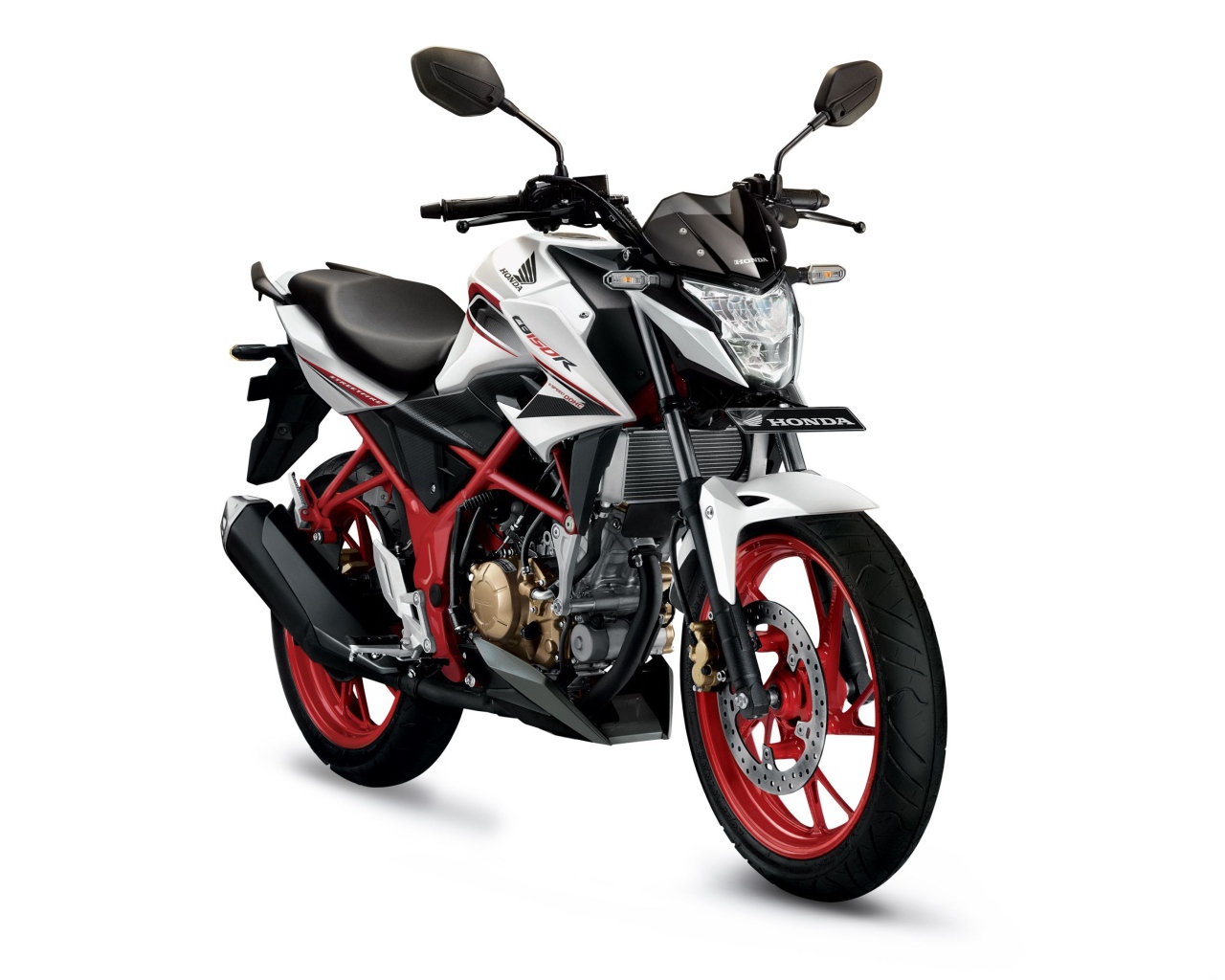 Гоночный мотоцикл Honda CB150R на белом фоне