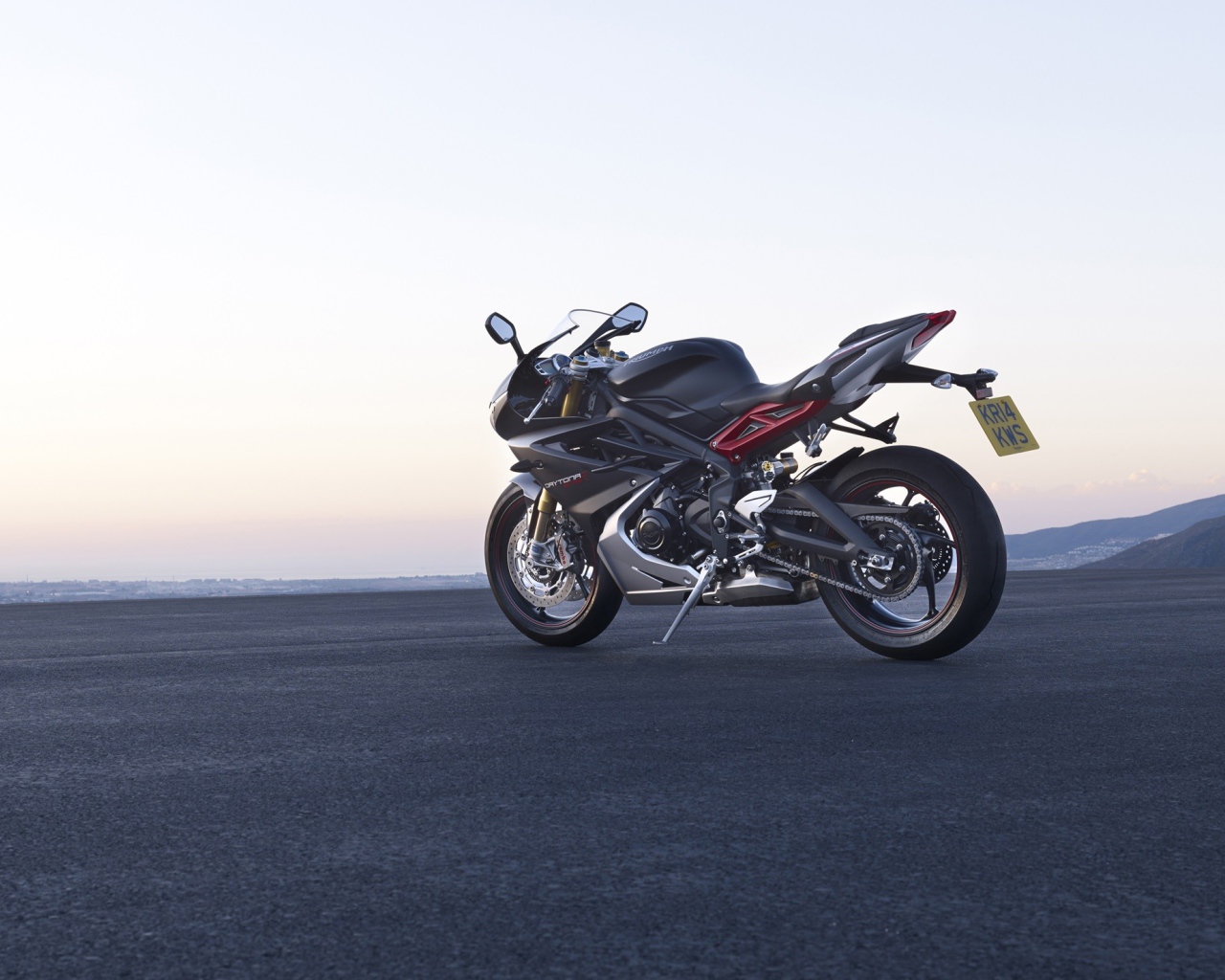 Мотоцикл Triumph Daytona 675R 