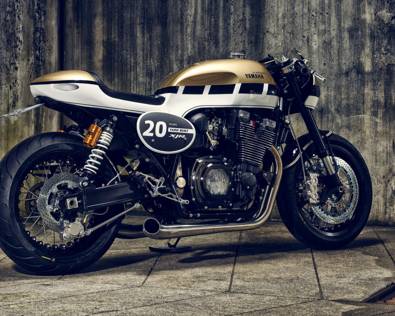 Быстрый мотоцикл Yamaha Yard Built XJR1300