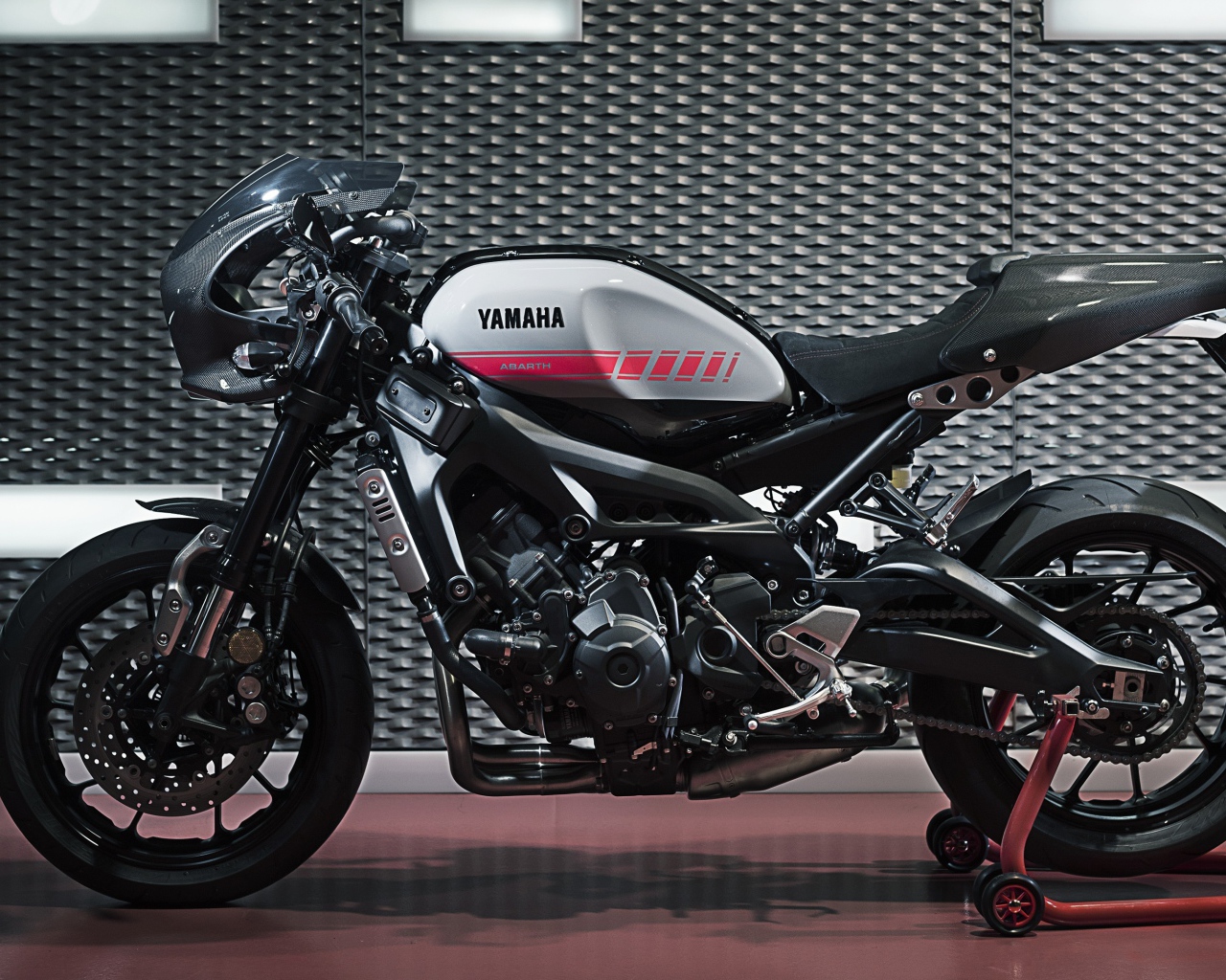 Мотоцикл Yamaha XSR900 Abarth, 2017 