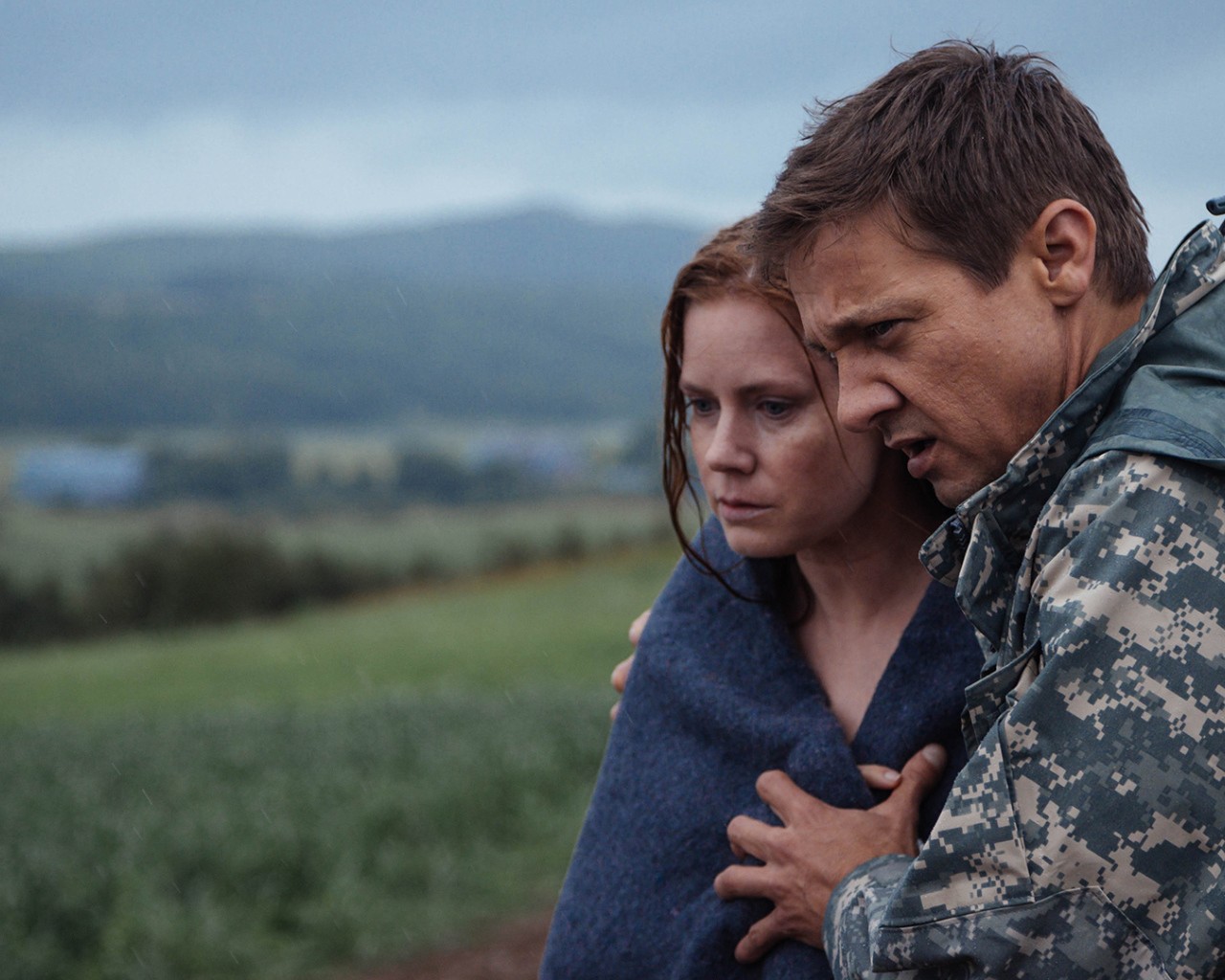 Актеры Эми Адамс и Джереми Реннер фильм Прибытие  