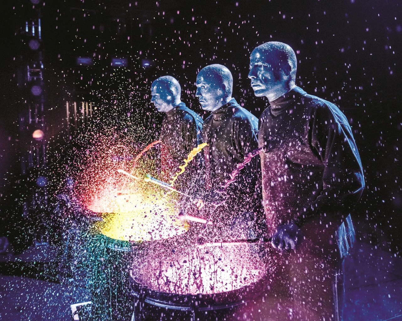 Нью-Йоркская перфоманс-группа Blue Man  