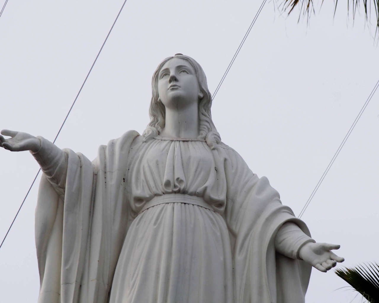 Богородица Консепсьон на холме Сан Кристобаль, Сантьяго, Чили 