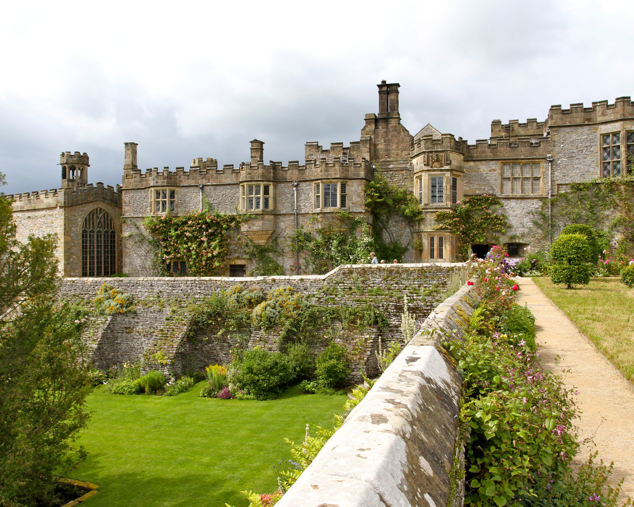 Дворец Хаддон Холл, Великобритания 
