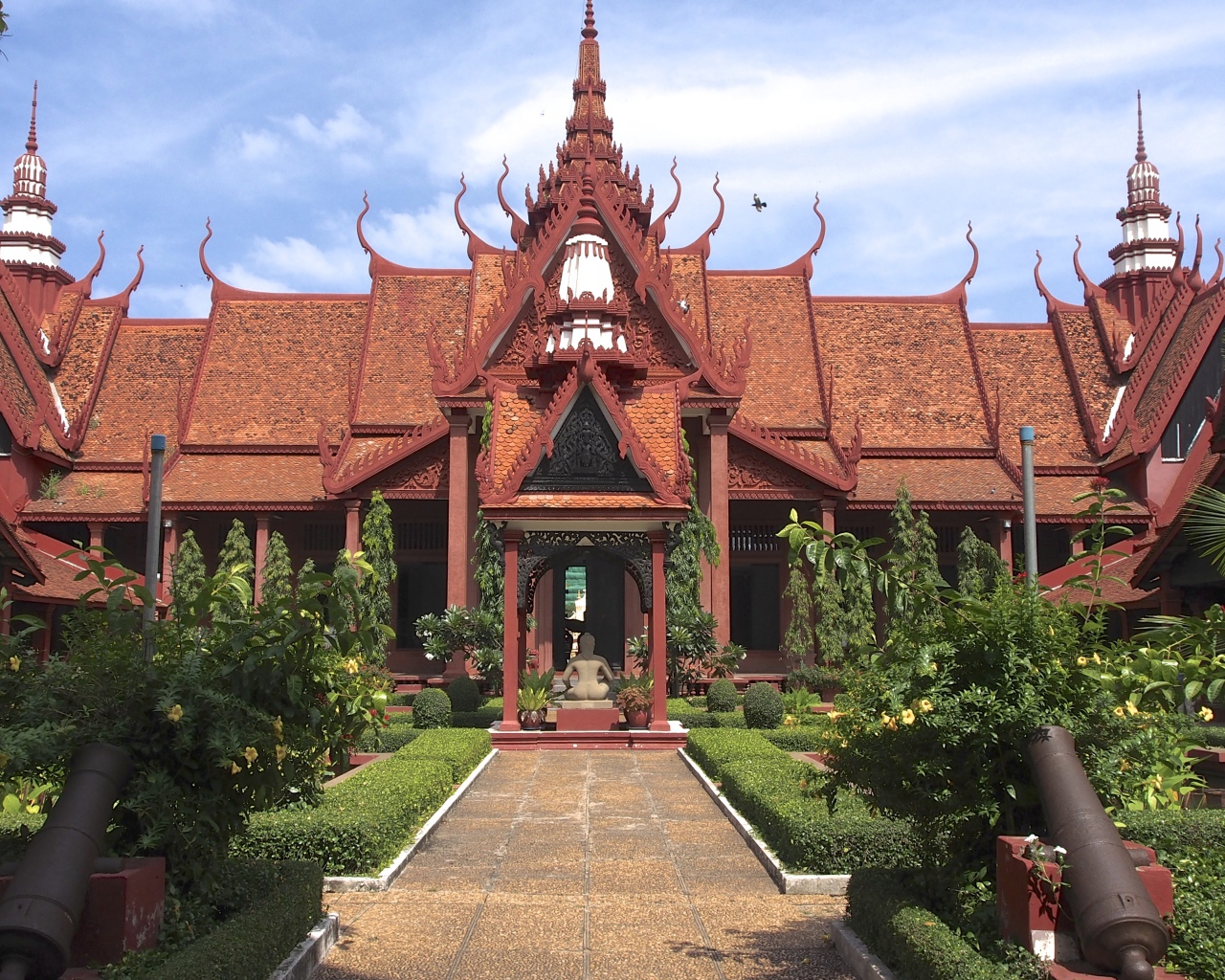 Национальный музей Камбоджи город Пномпень 