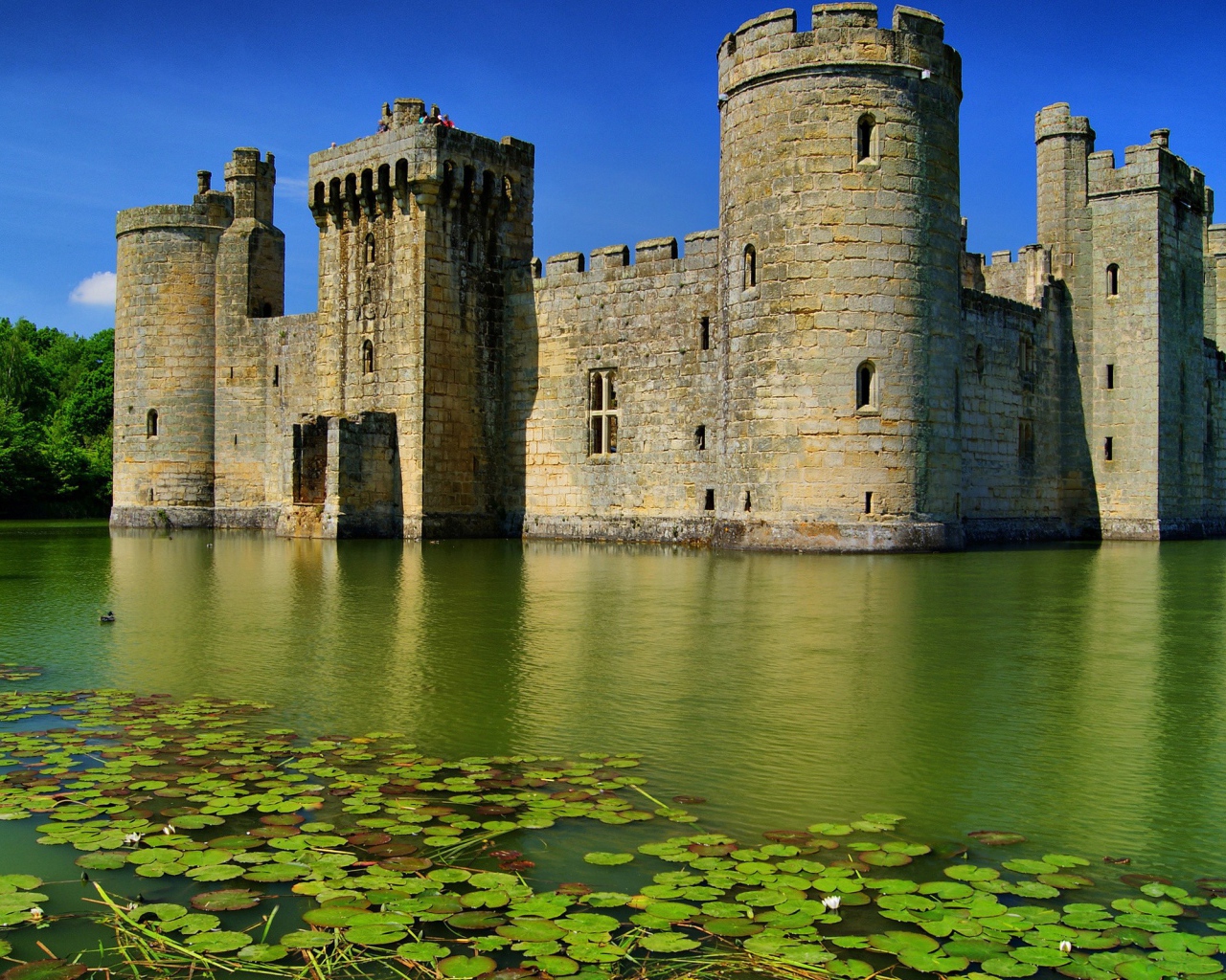 An ancient castle on the water Bodiam, England 