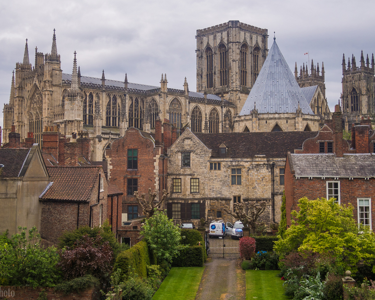 Старинный Йоркский собор, Англия 