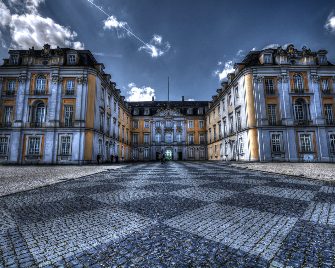 Дворец Аугустусбург, Брюль. Германия 