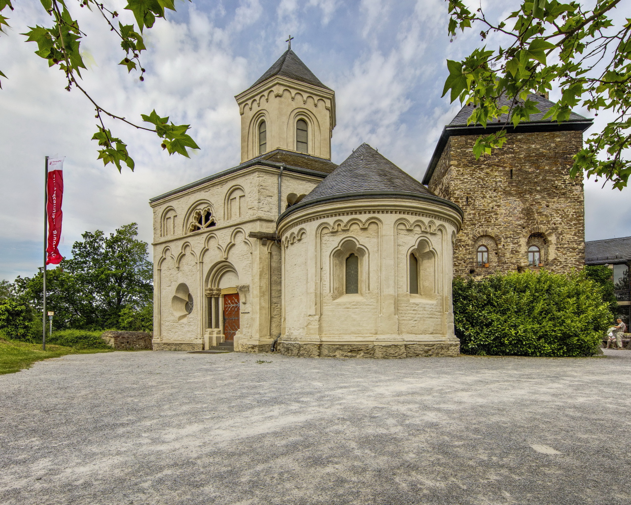 Церковь Matthiaskapelle в Коберне-Гондорфе, Германия 