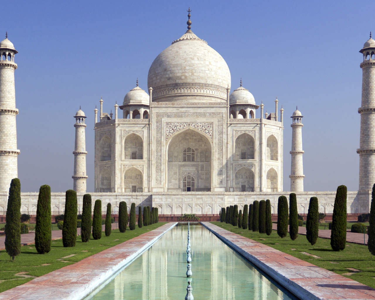 Мавзолей-мечеть Тадж-Махал, Индия  