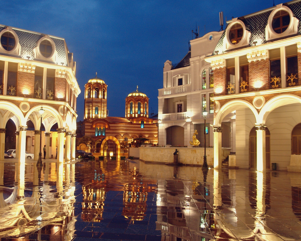 Площадь Пьяцца-дель-Пополо вечером, Рим. Италия